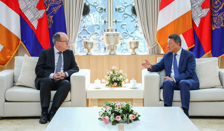 Cambodia, Canada discuss trade and investment cooperation